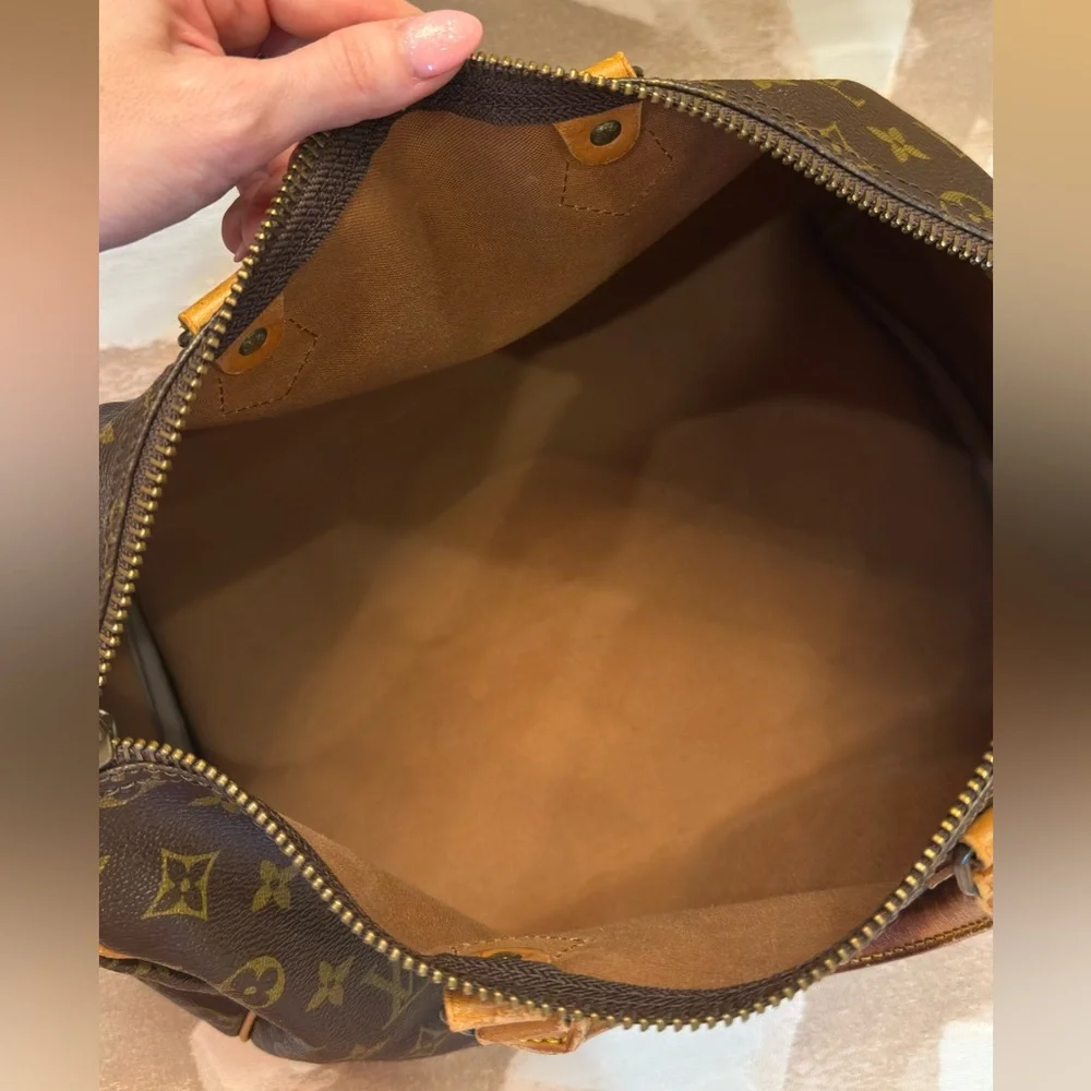 Louis Vuitton LV Monogram Speedy 35 AUTHENTIC Vintage CLEAN interior - Picture 10 of 13